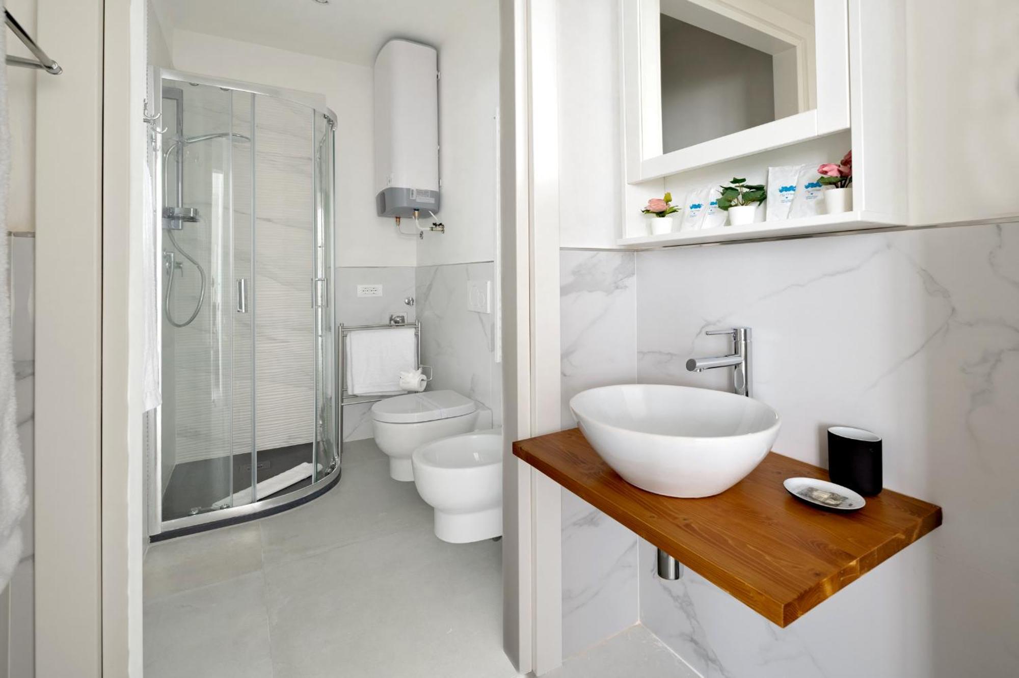 Via Ponte Alle Mosse, 19 - Florence Charming Apartments - A Chic, Newly Renovated Apartment Near Tram Leopolda, A Few Min From Downtown Экстерьер фото